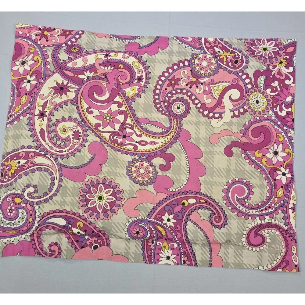 Vera Bradley Pillow Shams Set‎ of 2 Pink Paisley Plaid Cotton Standard Covers